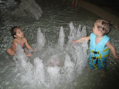 Christmas at the Great Wolf Lodge, HOWL!